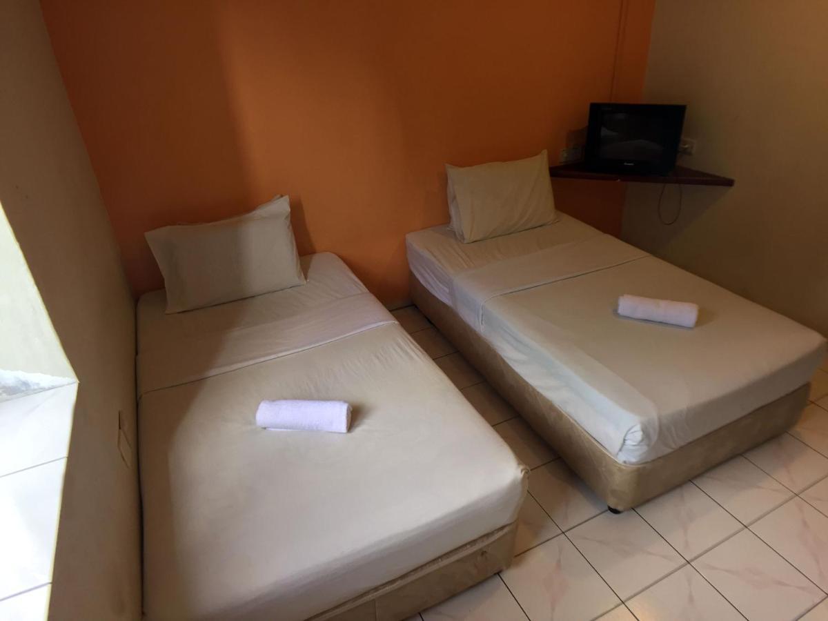 Abell Residence Kuching Ngoại thất bức ảnh